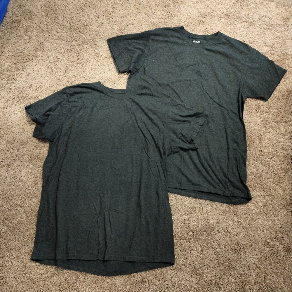 2x1 Hanes dark gray T-shirt size XL